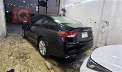 Chrysler 200